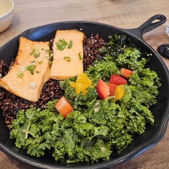 Ever After Tearoom & Eatery - Atlantic Salmon Entree - Shaved Ice Near Me - Irvine, California