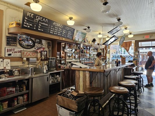 Lockeport Grill & Fountain by null