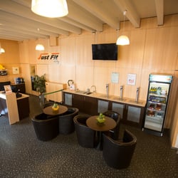 Just Fit 08 City Fitnessclub - Just Fit 08 City Fitnessclub * Köln Weiden