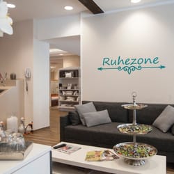 Betten Kramer - Gerne können Sie bei einem guten Kaffee in unserer Kunden-Lounge entspannen.