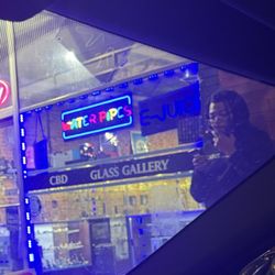 Cloud 9 Smoke Shop, Vape, & Hookah Co. - Virginia Highlands - Refused to help