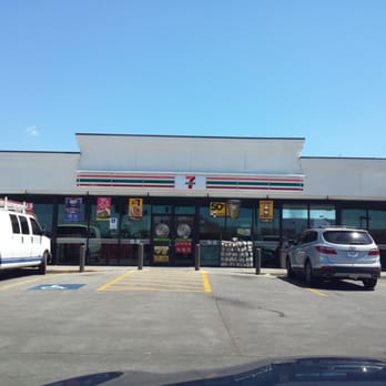 7-Eleven - the outside of a fast food restaurant - Gas Stations Near Me - Laredo, Texas 7-Eleven - the outside of a fast food restaurant - Gas Stations Near Me - Laredo, Texas