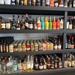 River Street Liquor