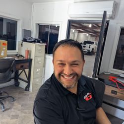 Triple G Collision Repair - Meet our hero, Luis. He made everything better. No trouble at all. Outstanding!