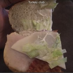 Bob's New York Deli - What kind of Turkey club is this??...  That's just not what you want. Shame