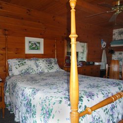 Fields of Home Guest House B & B - Violet Room