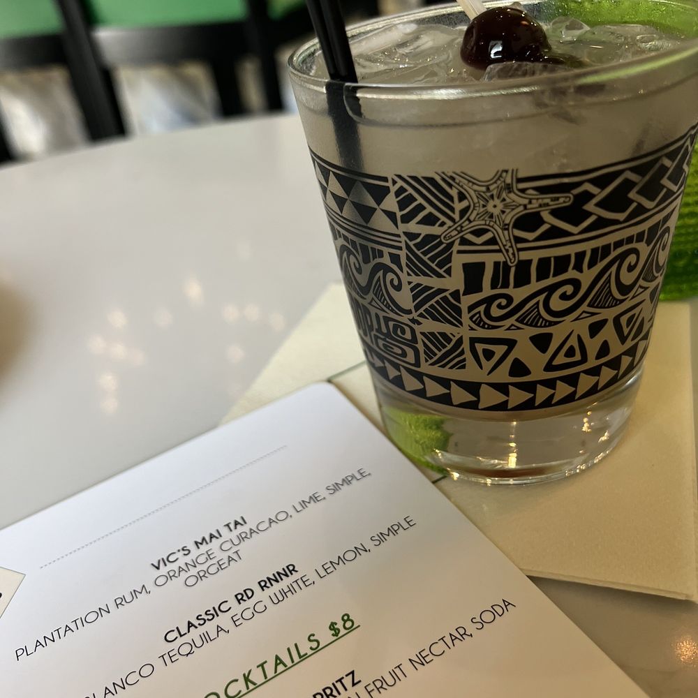 DSRT CLUB - Vic's Mai Tai - Supper Clubs Near Me - La Quinta, California
