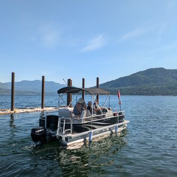 Shuswap Marina - Boating Near Me - Blind Bay, British Columbia