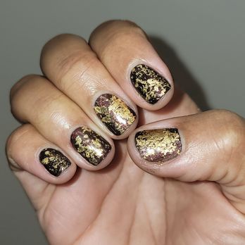 Bella Paris Nails & Spa - I brought in my own gold foil and they still changed $7 to apply it. - Nail Salons Near Me - San Diego, California