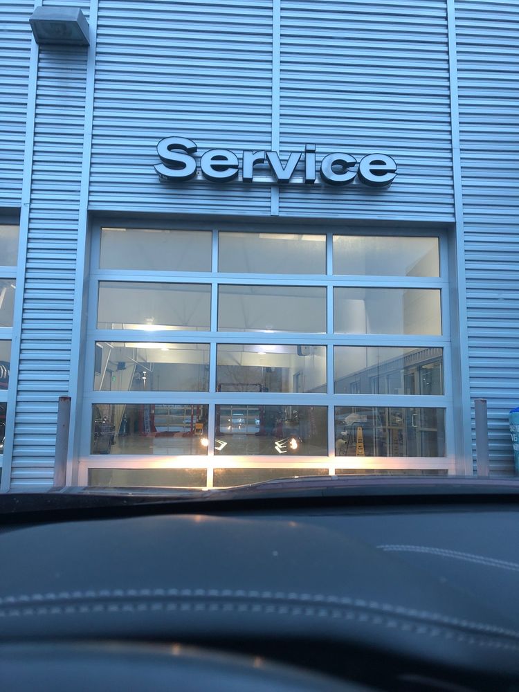 MCKINNON NISSAN Updated September 2024 135 Price Dr, Clanton