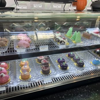 The Spoon - mini cakes 1 of 2 - Desserts Near Me - Stanton, California