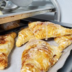 Town and Country Kafe - Apple turnover.