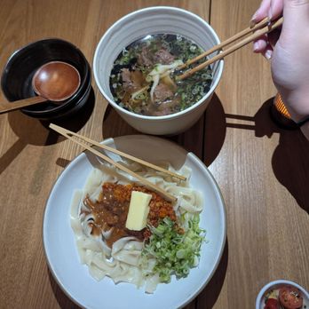 Konban - Mazemen Niku udon - Izakaya Near Me - New York, New York