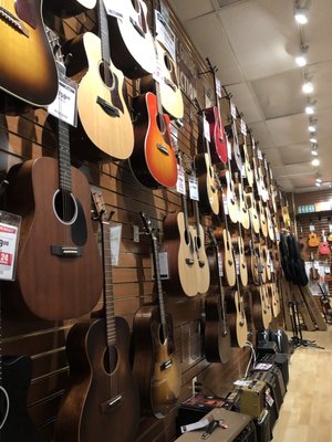 Sam Ash Music Stores 1831 Nj 27 Edison Nj Musical Instruments Mapquest