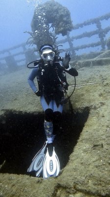 Captain's Corner Dive Center by null