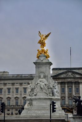 Queen Victoria Memorial by null