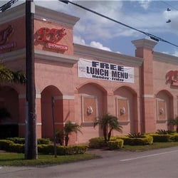 PT's Showclub