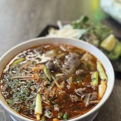 Pho Emerald