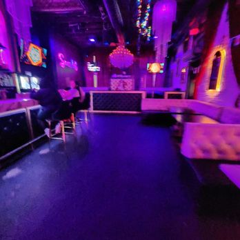 Scarlet Lounge & Kitchen - Bars Near Me - Dallas, Texas Scarlet Lounge & Kitchen - Bars Near Me - Dallas, Texas