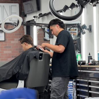 Day One Barbershop - Mid taper action by Eric - Barbers Near Me - San Jose, California Day One Barbershop - Mid taper action by Eric - Barbers Near Me - San Jose, California