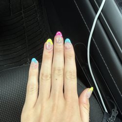 L A Nails - The paint on the nails is crooked