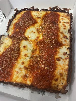 D-Town Pizzeria by null