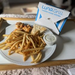 Luna Grill Aliso Viejo - Kid's Chicken Kabob Plate with Fries