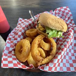 Papa's Charcoal - For almost $14 for the basket this is Just not in the price point for a small town burger place...not even close.