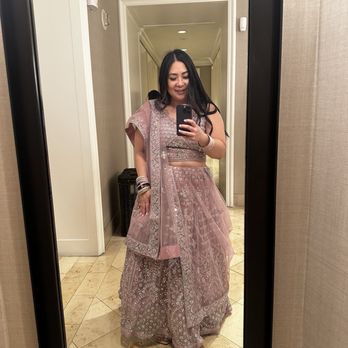 Nisha's Sarees - Accessories Near Me - West Sacramento, California Nisha's Sarees - Accessories Near Me - West Sacramento, California