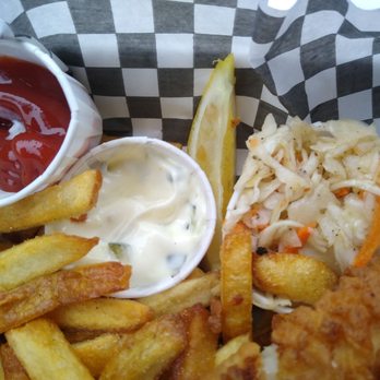 Ad Mare Seafood - Ketchup, tartar sauce and coleslaw - Seafood Near Me - Ottawa, Ontario Ad Mare Seafood - Ketchup, tartar sauce and coleslaw - Seafood Near Me - Ottawa, Ontario