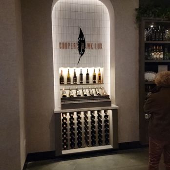 Cooper’s Hawk Winery & Restaurant - The restaurant - Seafood Near Me - Alpharetta, Georgia