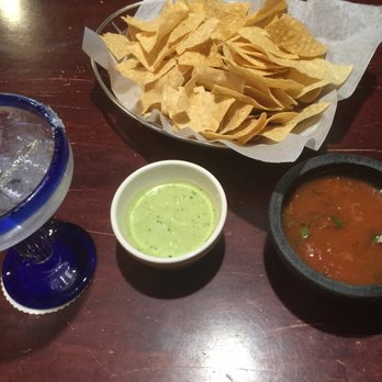 Mr. Sombrero Mexican Restaurant #2- WEST LEAGUE CITY - Chips & salsa. - Mexican Near Me - League City, Texas