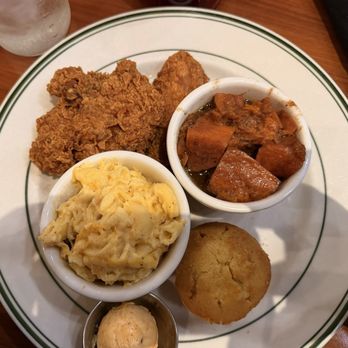Fixins Soul Kitchen - Two piece fried chicken, mac & cheese, candied yams, cornbread muffin - Soul Food Near Me - Los Angeles, California Fixins Soul Kitchen - Two piece fried chicken, mac & cheese, candied yams, cornbread muffin - Soul Food Near Me - Los Angeles, California