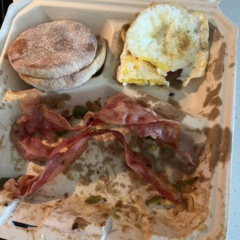 Mosher's Gourmet - Bacon and eggs with English muffin - Sandwiches Near Me - Long Beach, California