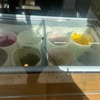 Pur Bowls - Flavor: Amazon bowl , island, cacao, mango chamoy, Darvon , tropica , green goddess, very berry. - Acai Bowls Near Me - Carson, California