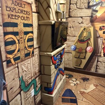 Legoland Hotel - Standard Adventure Room - Hotels Near Me - Carlsbad, California