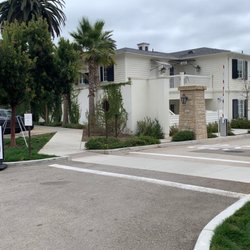 Tesla Supercharger - Montecito - Entrance to superchargers (look for tiny "Staff Parking" sign for Rosewood Miramar Beach hotel)