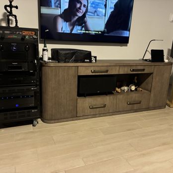 Pro Home Entertainment - TV Mounting Near Me Pro Home Entertainment - TV Mounting Near Me
