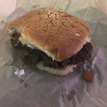 Gil's Broiler & Manske Roll Bakery - Burgers Near Me - San Marcos, Texas Gil's Broiler & Manske Roll Bakery - Burgers Near Me - San Marcos, Texas