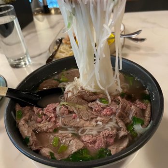 Bodega - Noodle pull - Vietnamese Near Me - San Francisco, California
