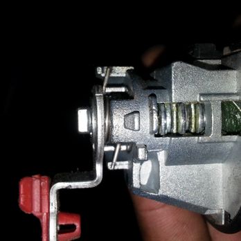 Lightnin Key Locksmith - Lightnin Key Locksmith 2015 Nissan Versa lost key rekey at 4 A.M in the morning door lock cylinder removal 3rd Step - Keys & Locksmiths Near Me - Las Vegas, Nevada Lightnin Key Locksmith - Lightnin Key Locksmith 2015 Nissan Versa lost key rekey at 4 A.M in the morning door lock cylinder removal 3rd Step - Keys & Locksmiths Near Me - Las Vegas, Nevada