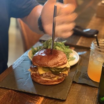 Le Chick - Hamburger Royale with Cheese Burger - Cocktail Bars Near Me - Miami, Florida Le Chick - Hamburger Royale with Cheese Burger - Cocktail Bars Near Me - Miami, Florida