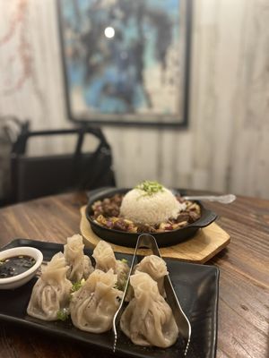 Jiang's Kitchen 疆湖 - Halal Chinese Food by null
