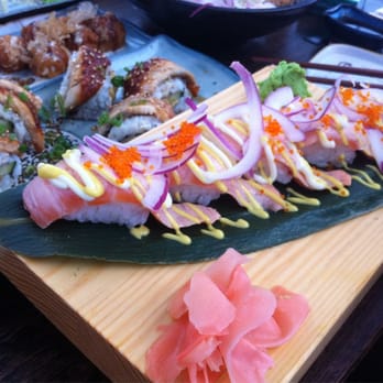 Izakaya Arigato - Grilled salmon nigiri - Japanese Near Me - Chatswood, NSW