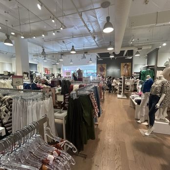 Ann Taylor Factory Store - Women's Clothing Near Me - Carlsbad, California Ann Taylor Factory Store - Women's Clothing Near Me - Carlsbad, California