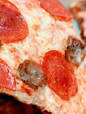 Romano's Pizza by null