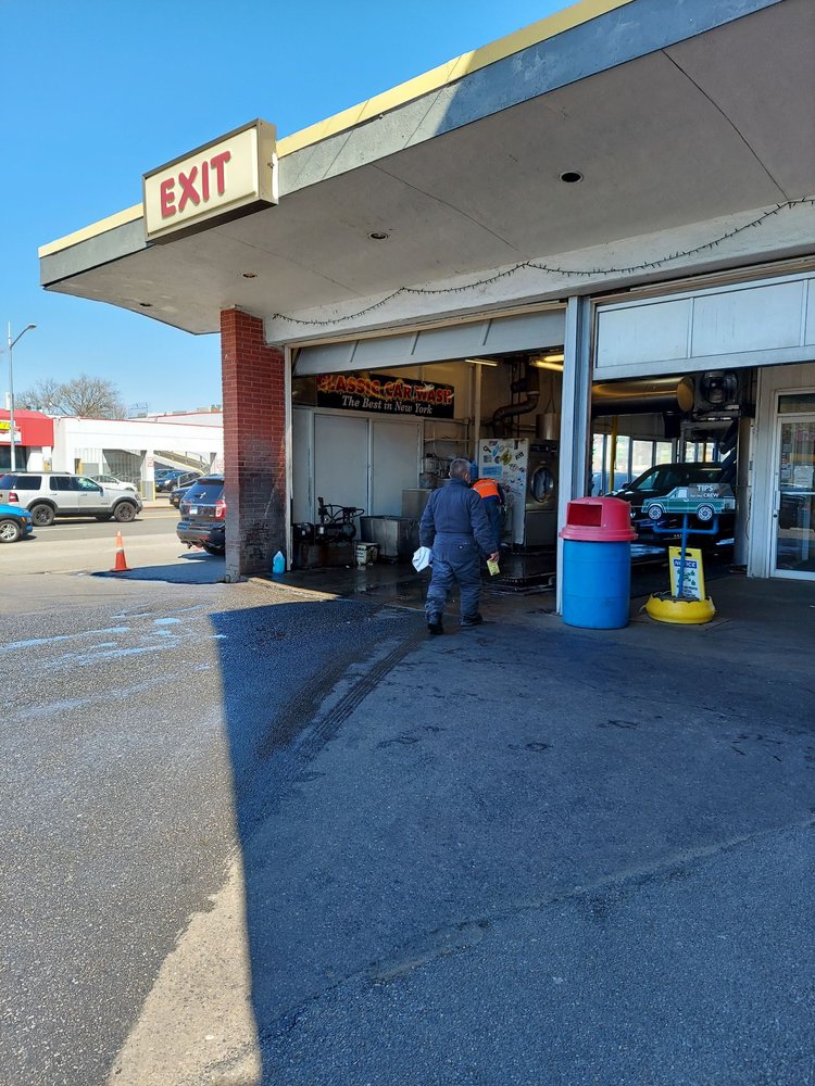 CLASSIC CAR WASH & DETAILING Updated August 2024 29 Photos & 39