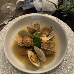 Via45 - Clams and Sausage