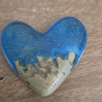 Luke Adams Glass - Beautiful heart - Art Galleries Near Me - Norwood, Massachusetts