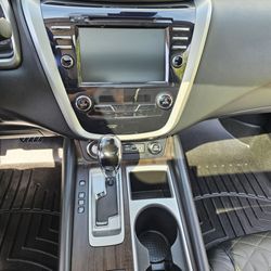 Elite Detailing Service - Center console
